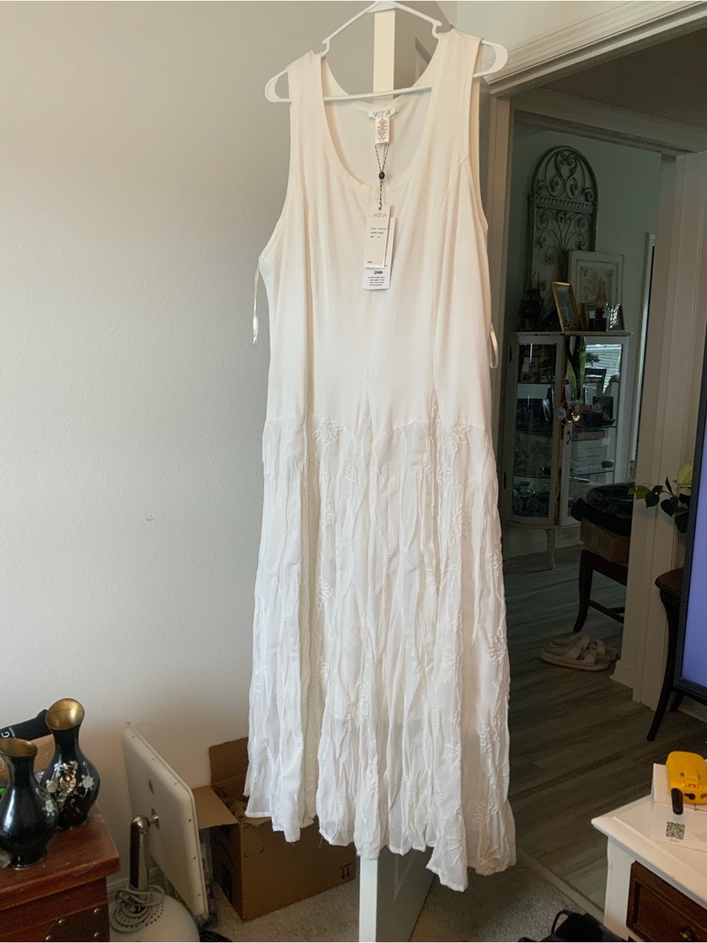 Elegant White Dress by Vasna 2X new, still has tags